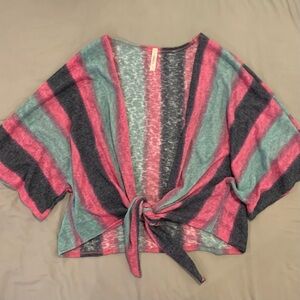 Emerald 1X Flowy Shrug